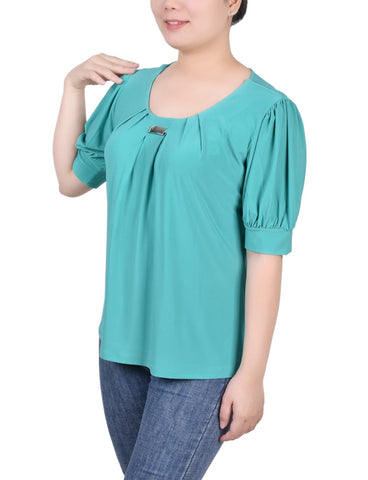 Short Sleeve Balloon Sleeve Top With Hardware
