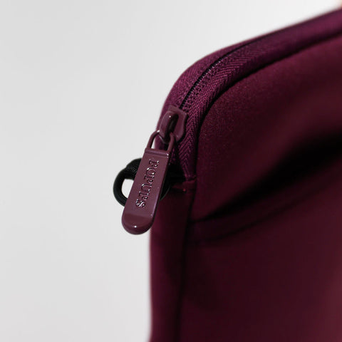 PASSPORT WALLET BERRY