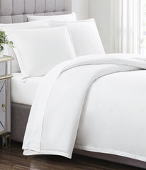 Charisma 310 Thread Count Cotton Solid Duvet Set Bright White