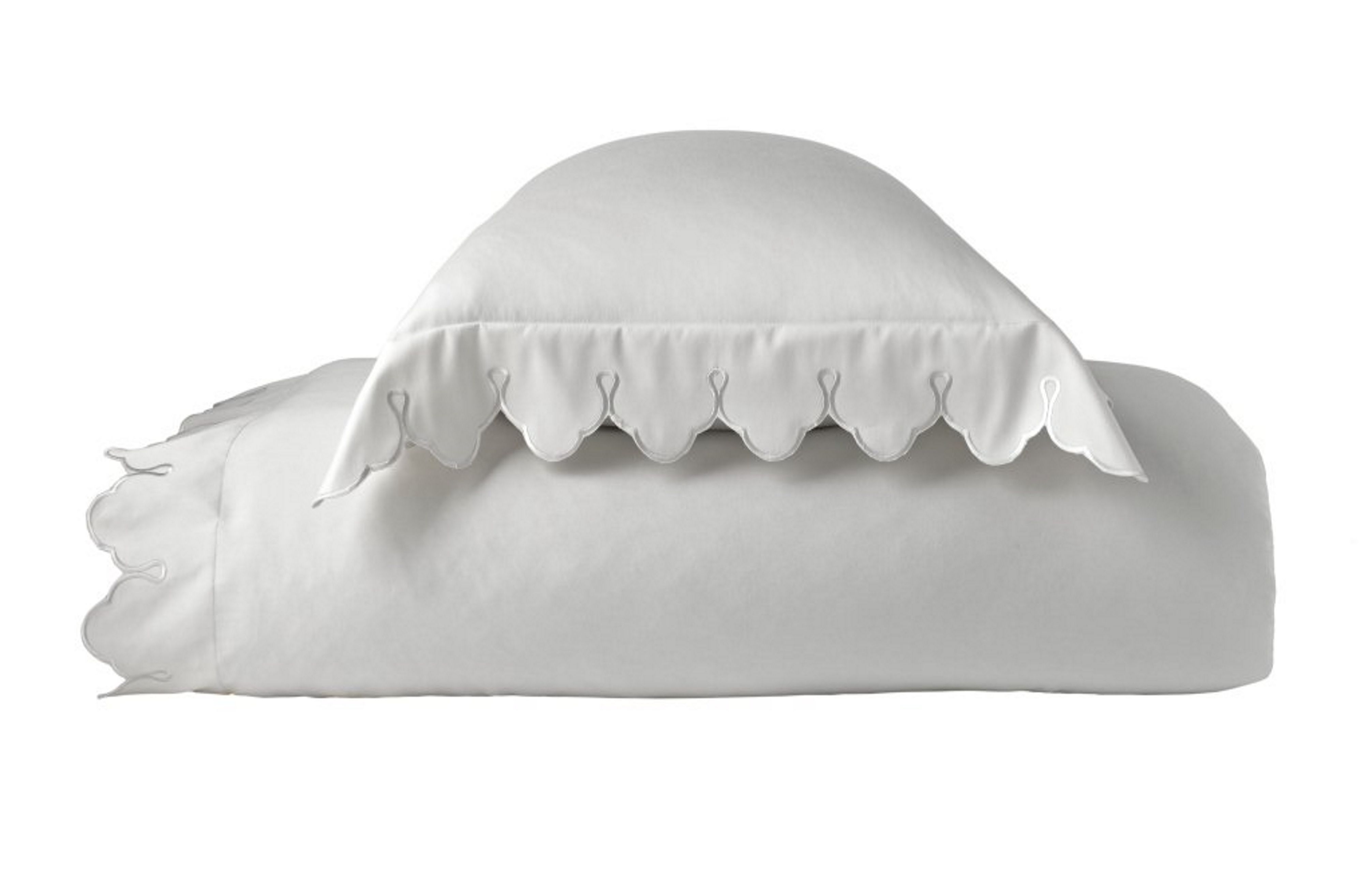  Belle Epoque Scalloped Embroidered Sham - White - Bonton