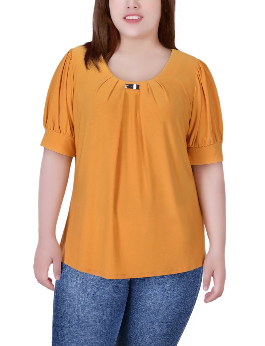  NY Collection Plus Size Short Sleeve Balloon Sleeve Top With Hardware - Bittersweet - Bonton