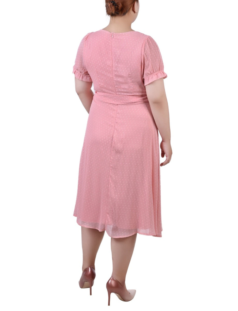  NY Collection Plus Size Short Sleeve Belted Swiss Dot Dress - Mellow Rose Rectangle - Bonton