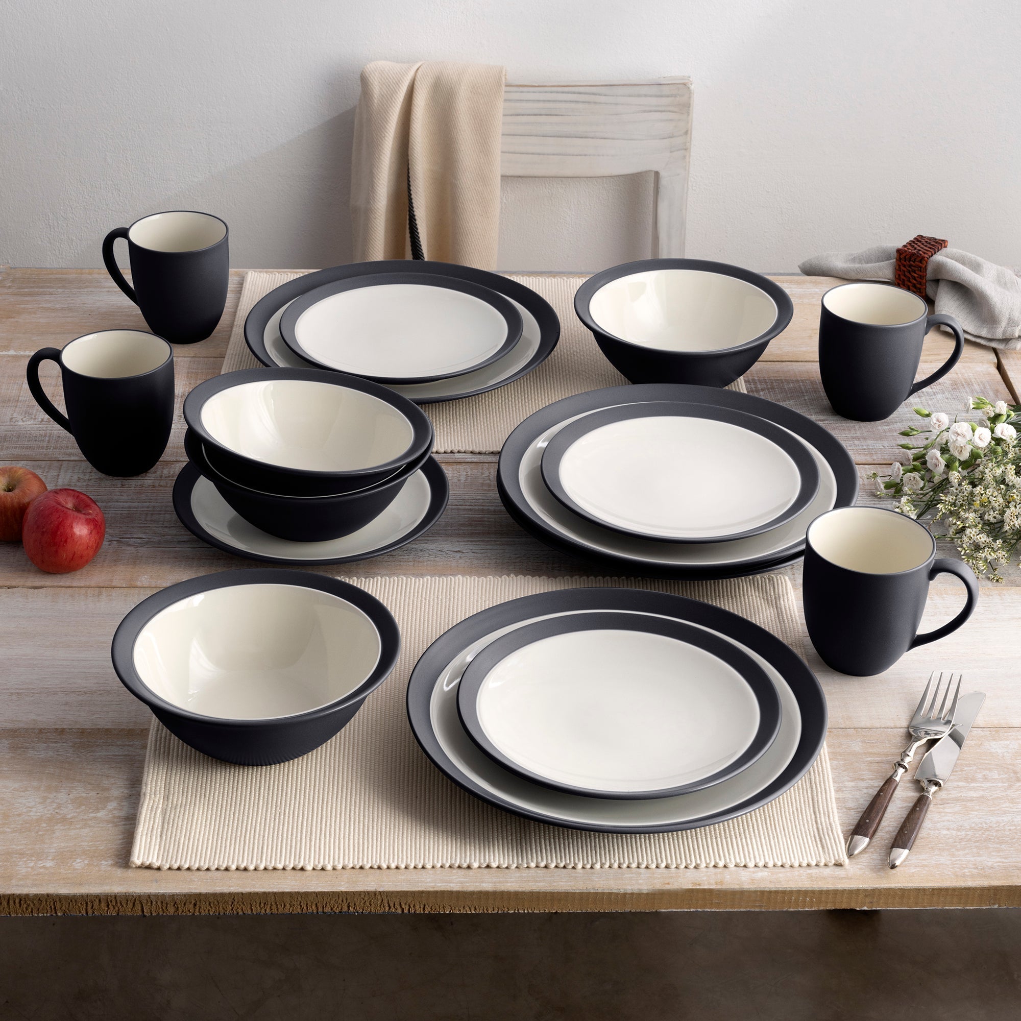  Noritake Colorwave 16-Piece Curve Dinnerware Set, Service for 4 - Graphite - Bonton