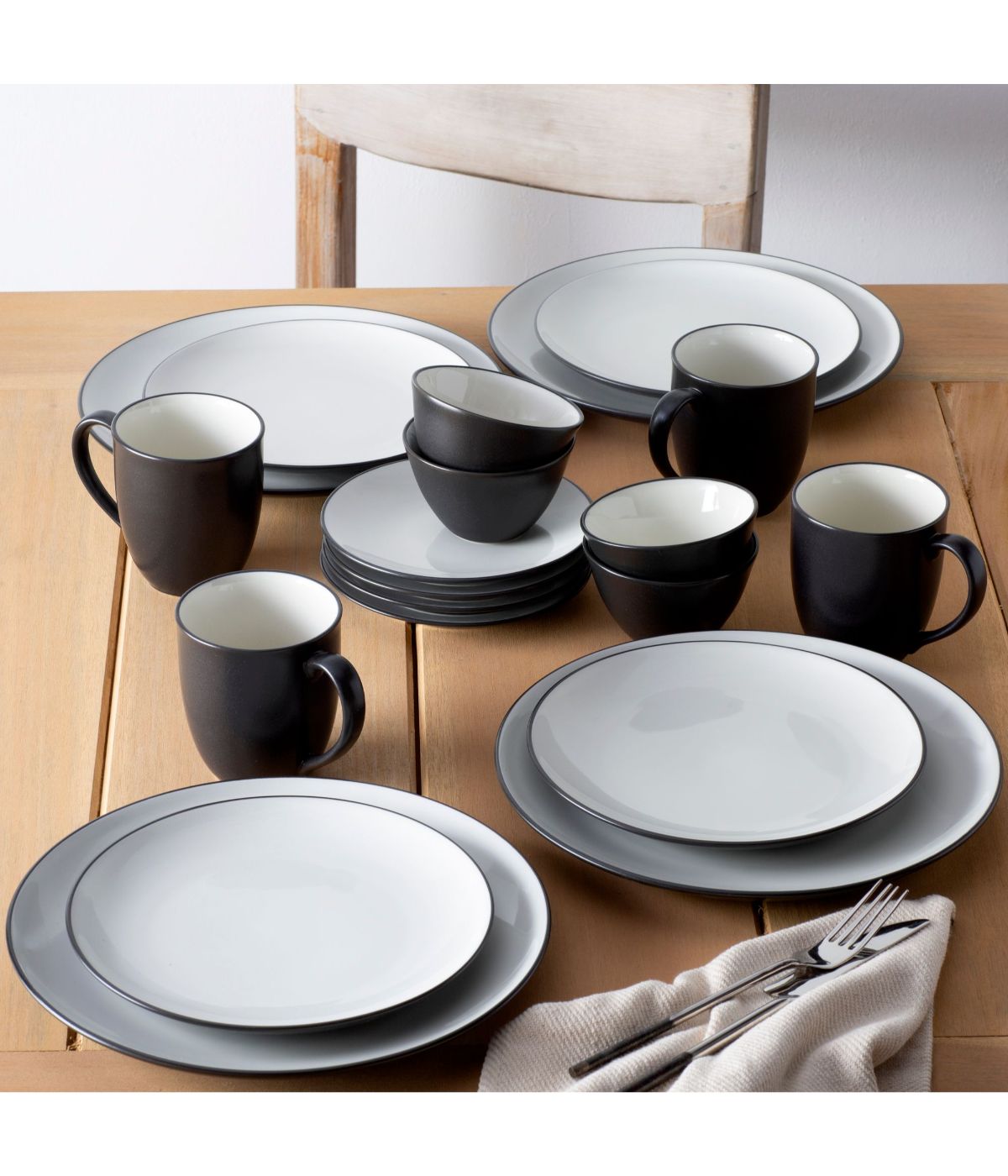  Noritake Colorwave 20 Piece Dinnerware Set - Graphite - Bonton