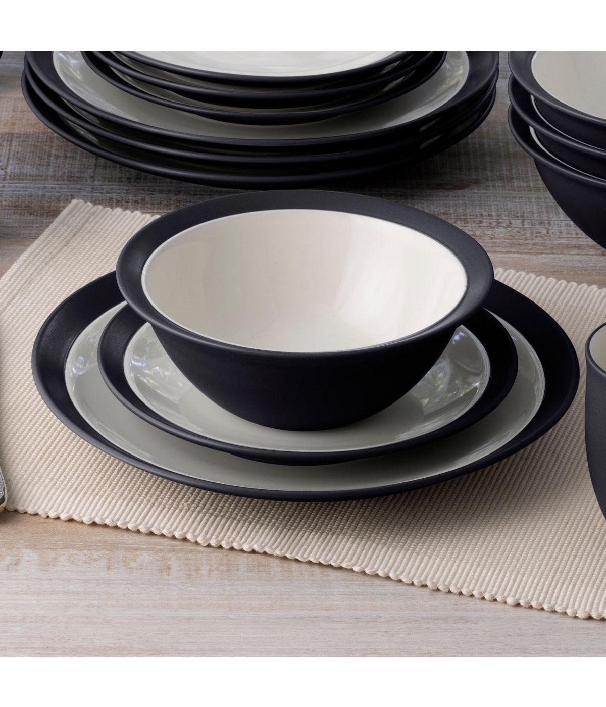  Noritake Colorwave Curve 4 Piece Curve Place Setting - Graphite - Bonton