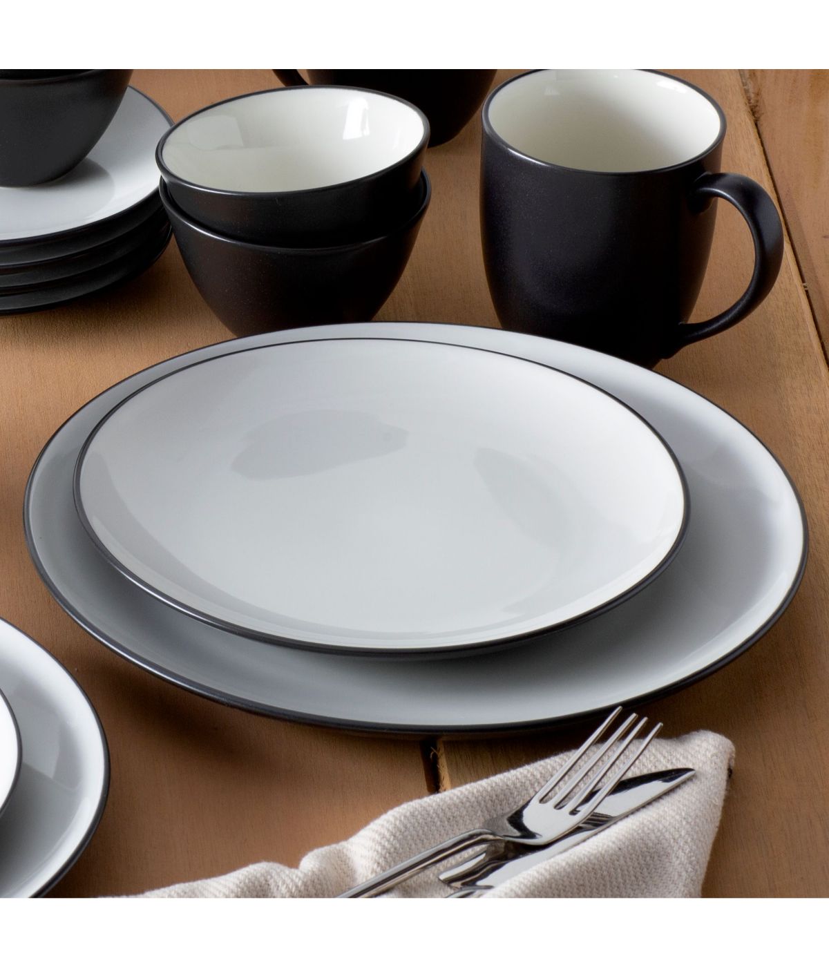  Noritake Colorwave Set of 4 Coupe Dinner Plates - Graphite - Bonton