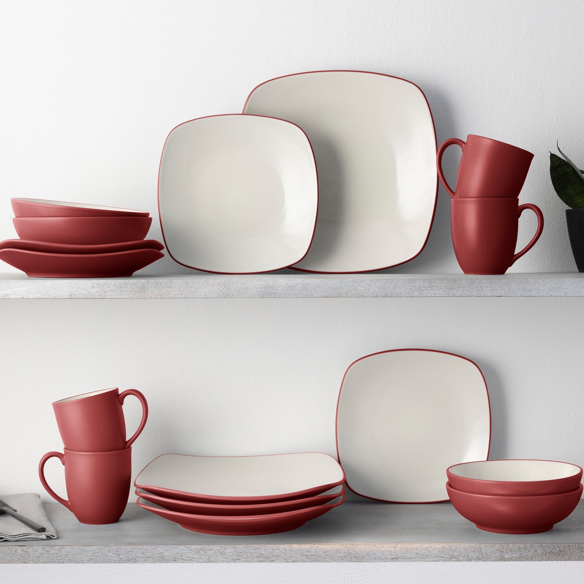  Noritake Colorwave 16-Piece Square Dinnerware Set, Service for 4 - Raspberry - Bonton