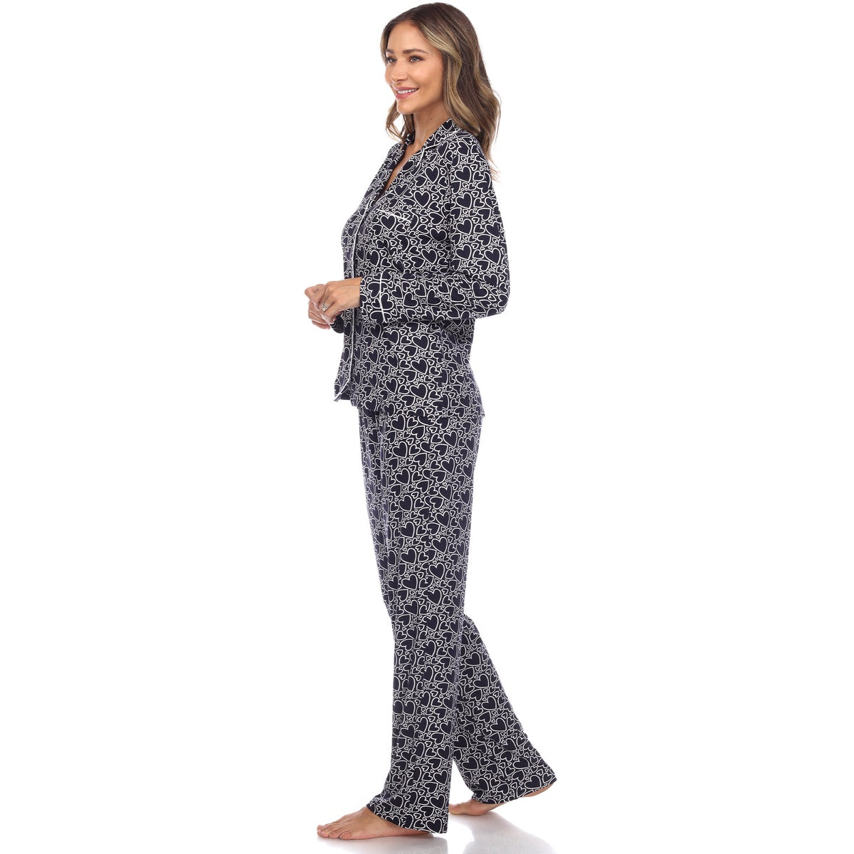  White Mark Women's Long Sleeve Heart Print Pajama Set - M - Bonton