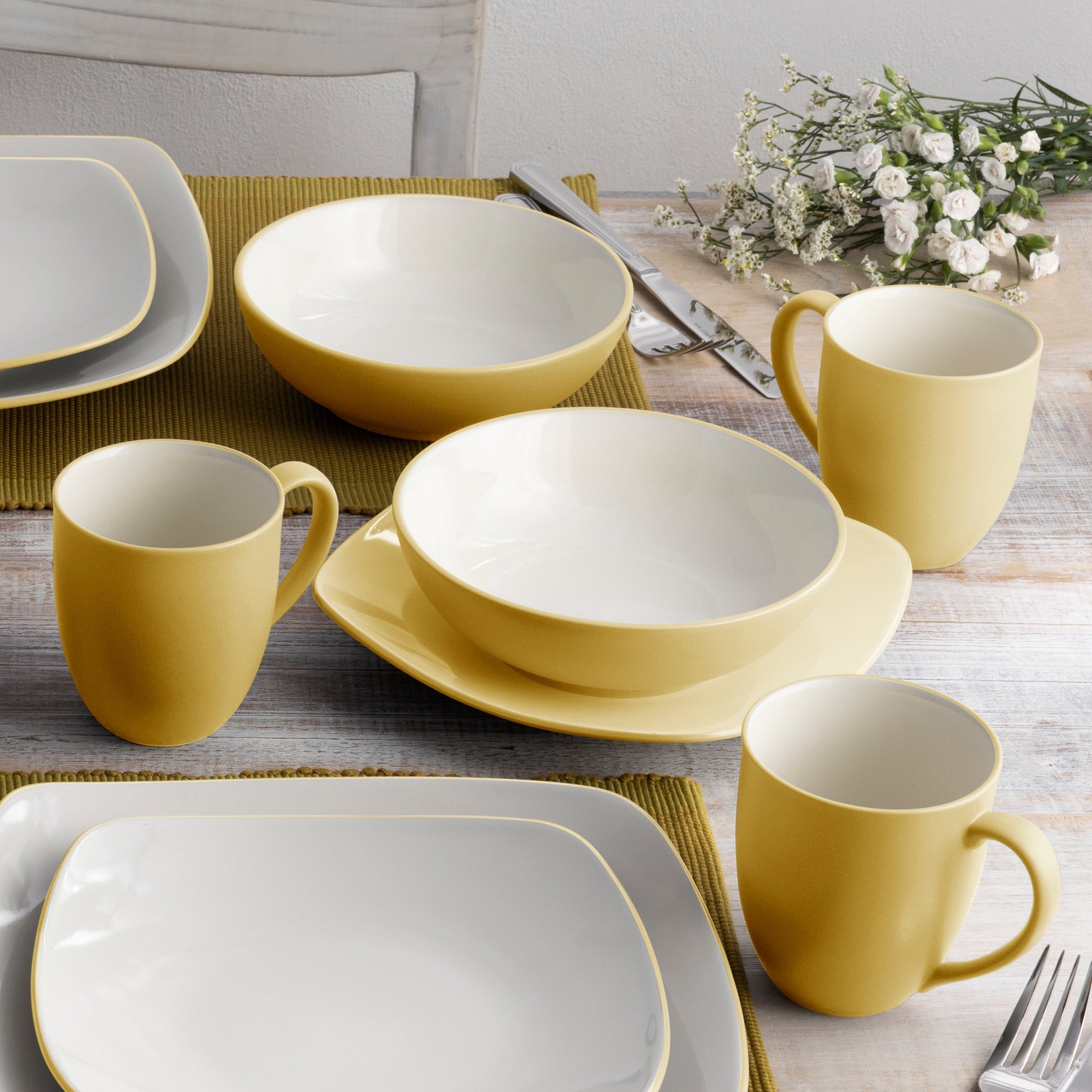  Noritake Colorwave 16-Piece Square Dinnerware Set, Service for 4 - Mustard - Bonton