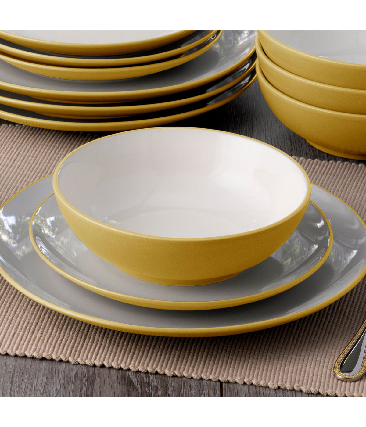  Noritake Colorwave Set of 4 Coupe Dinner Plates - Mustard - Bonton