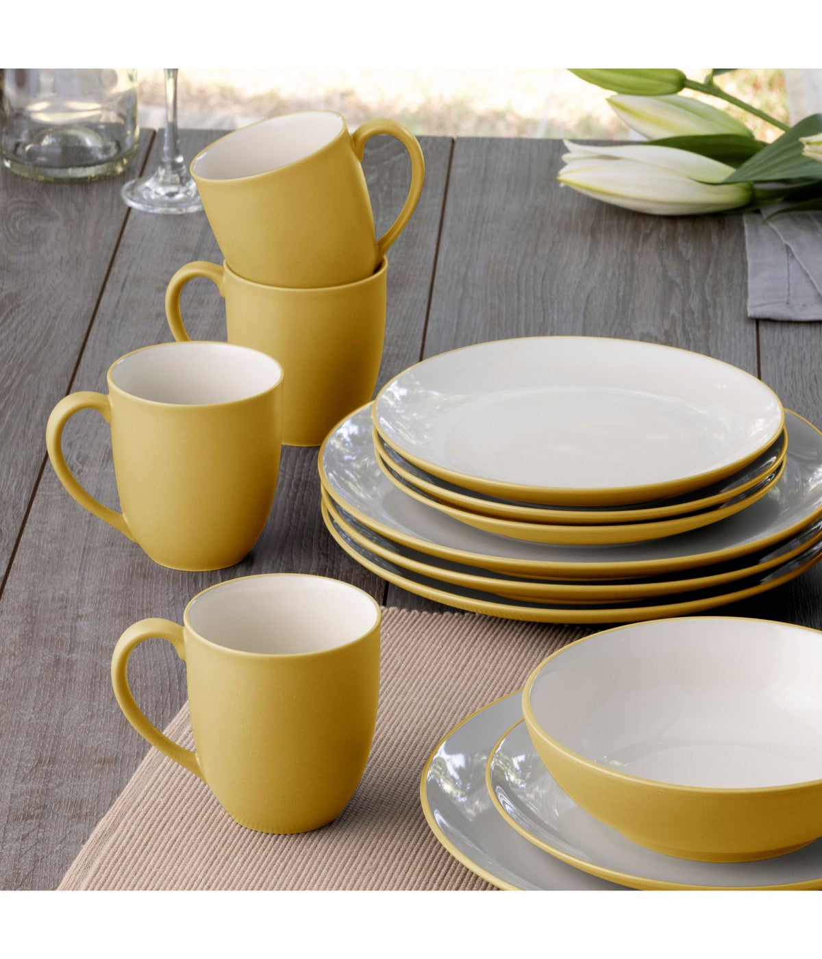  Noritake Colorwave Set of 4 Coupe Dinner Plates - Mustard - Bonton