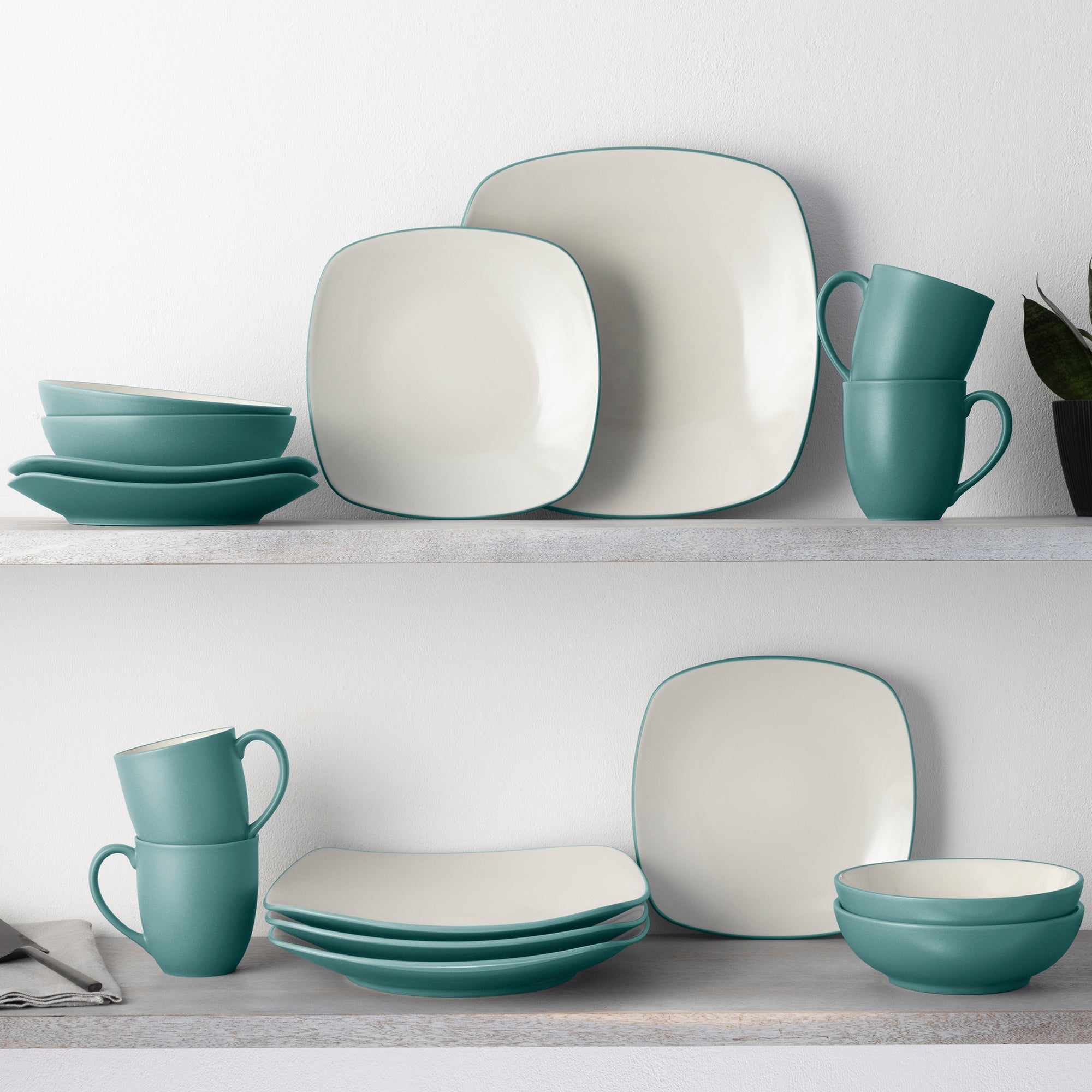  Noritake Colorwave 16-Piece Square Dinnerware Set, Service for 4 - Turquoise - Bonton