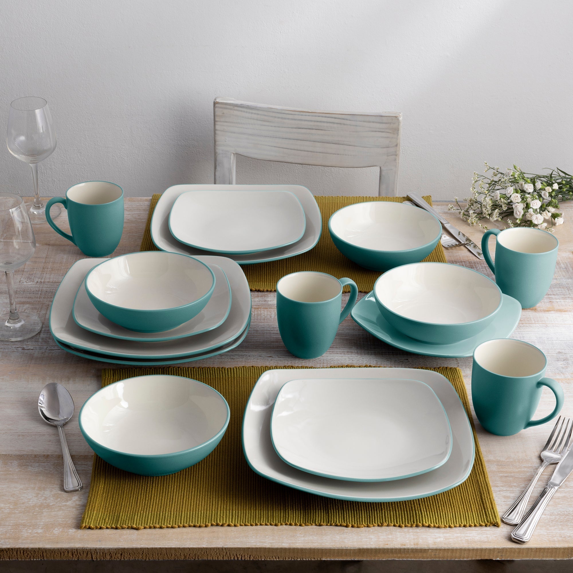  Noritake Colorwave 16-Piece Square Dinnerware Set, Service for 4 - Turquoise - Bonton