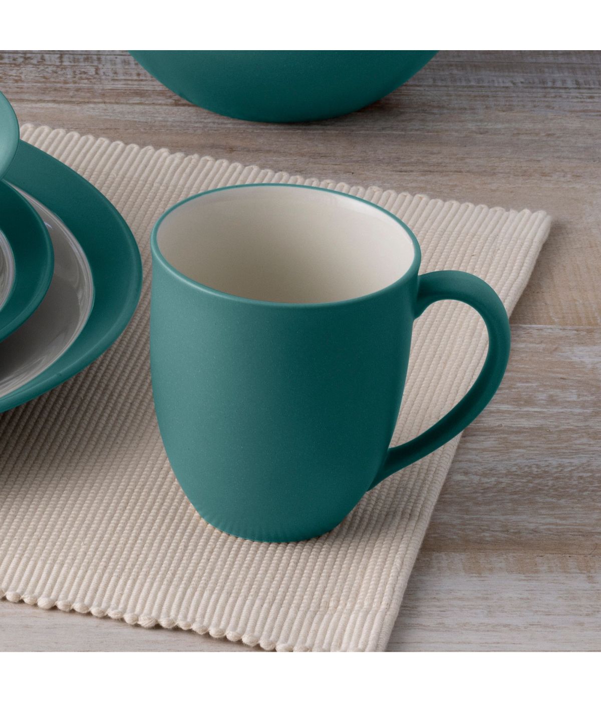  Noritake Colorwave Curve 4 Piece Curve Place Setting - Turquoise - Bonton