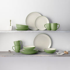 Colorwave 16-Piece Coupe Dinnerware Set, Service for 4