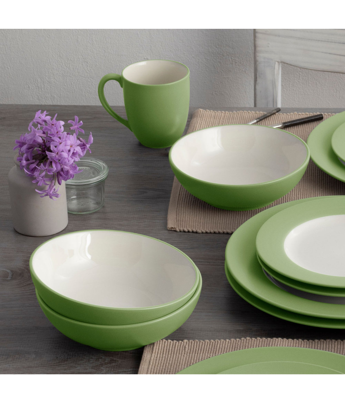  Noritake Colorwave 4 Piece Rim Place Setting - Apple - Bonton