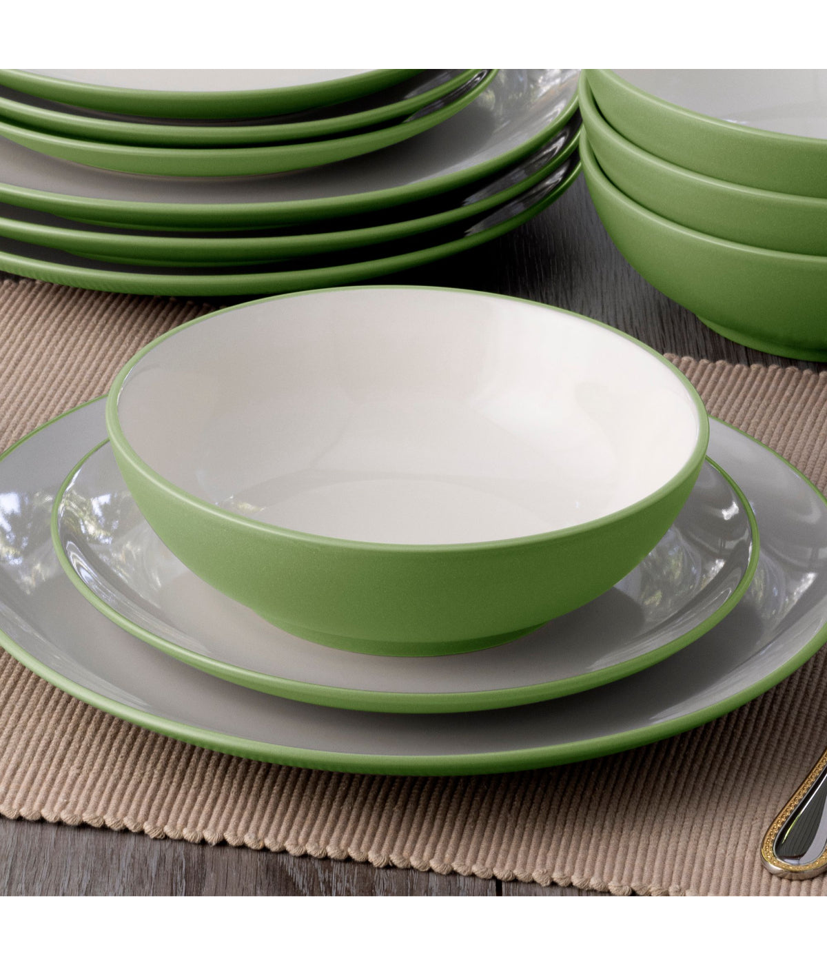  Noritake Colorwave Set of 4 Coupe Dinner Plates - Apple - Bonton