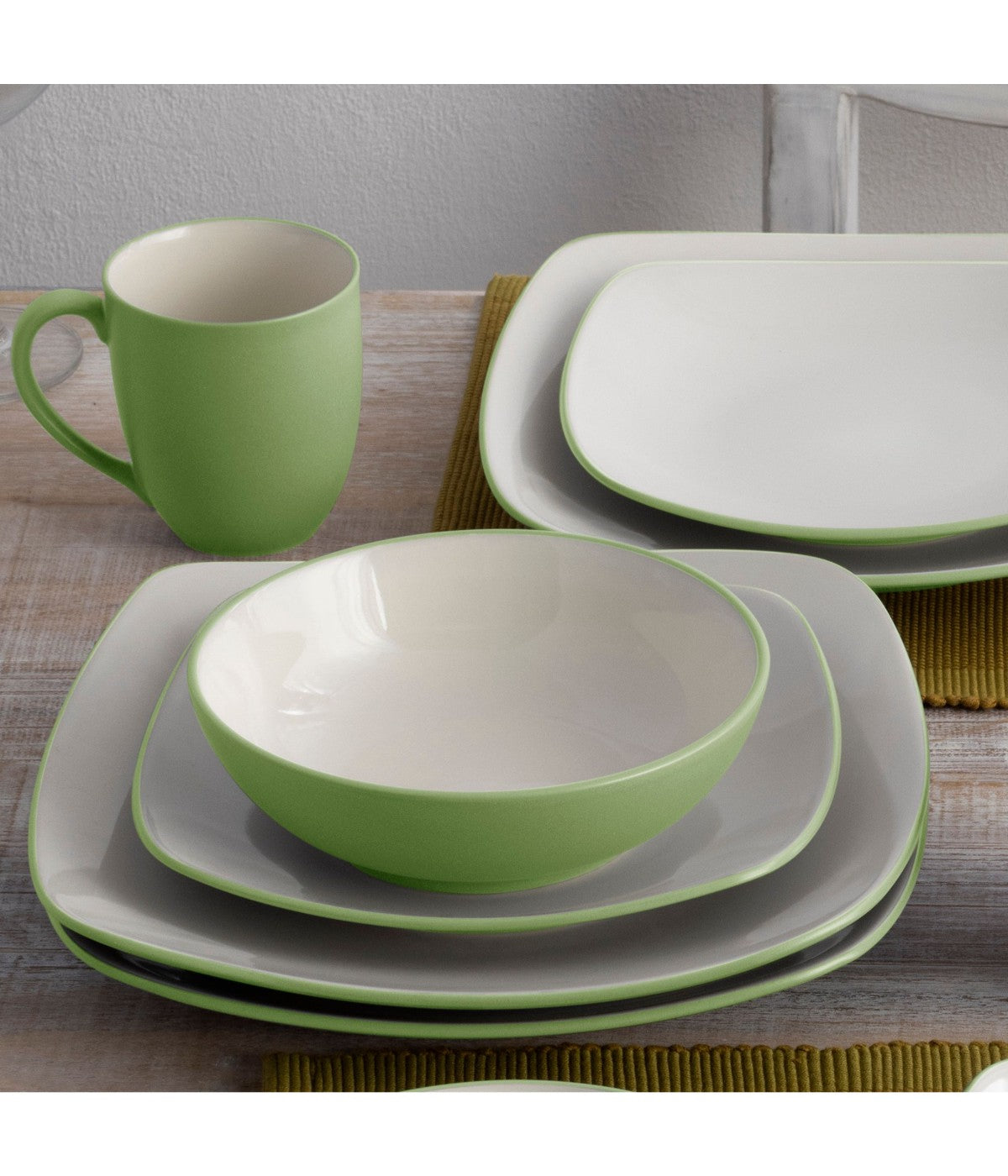  Noritake Colorwave Set of 4 Square Dinner Plates - Apple - Bonton