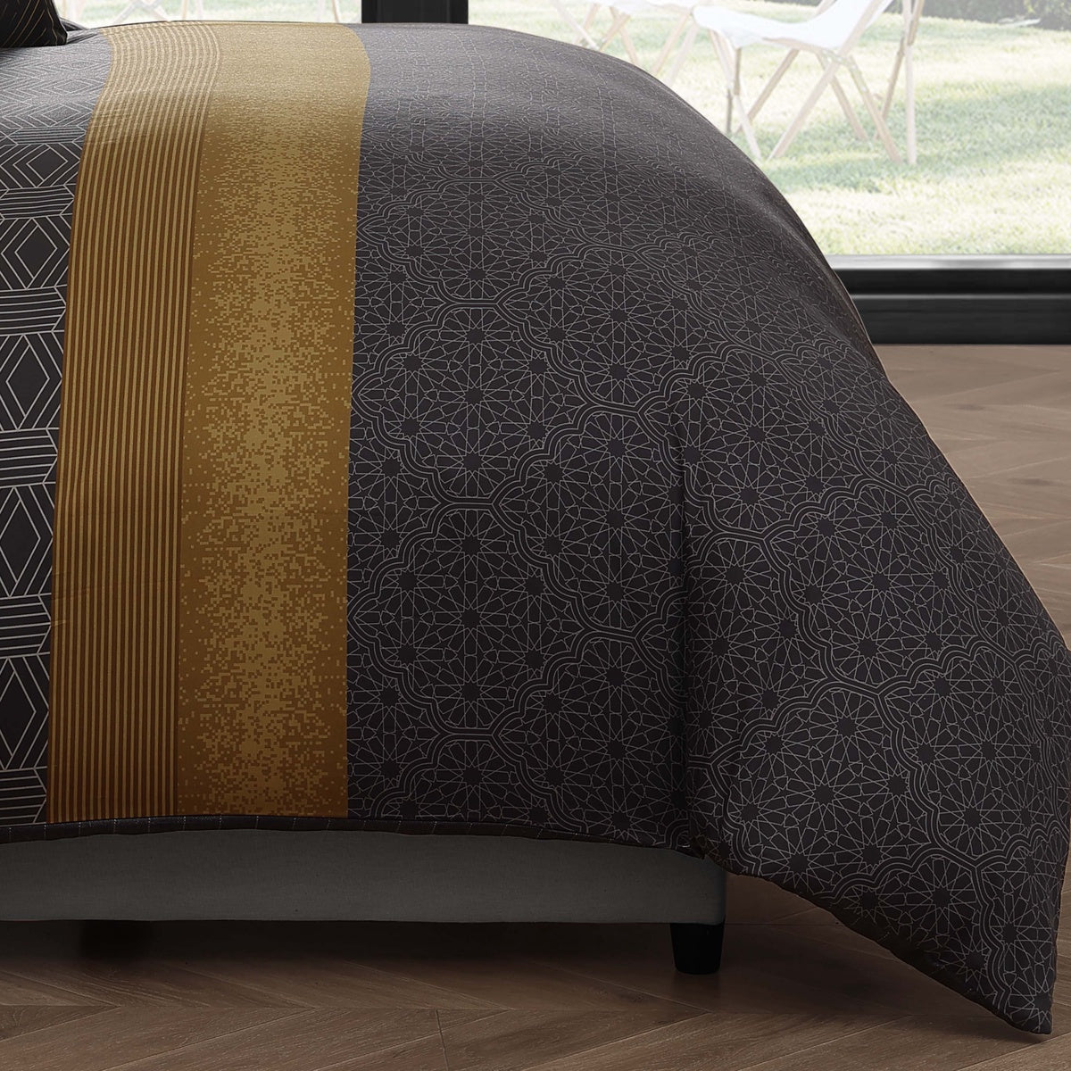  Bebejan Bebejan Golden Hex 5 Piece Reversible Comforter Set - QUEEN - Bonton