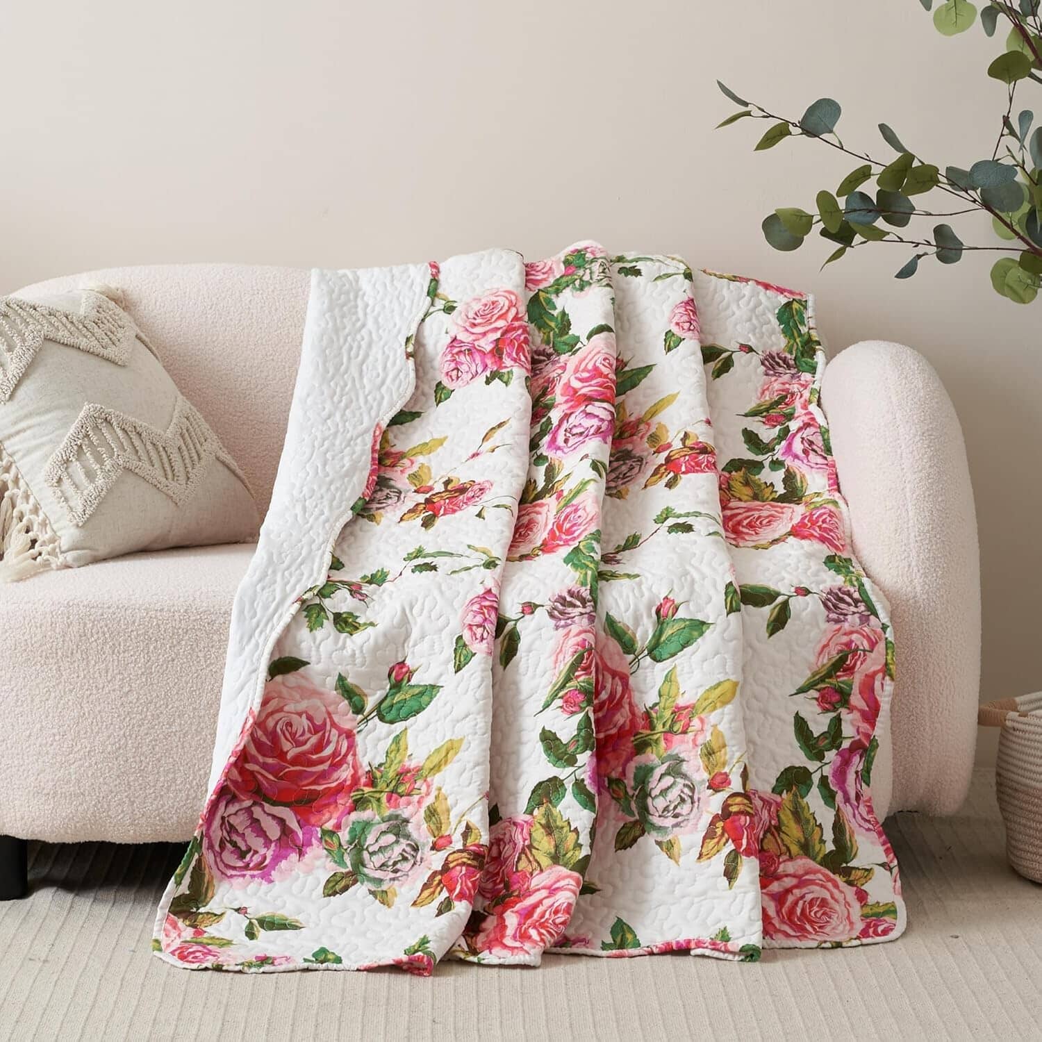  DaDa Bedding Collection DaDa Bedding Romantic Roses Floral Throw Blanket - Lovely Spring Pink & White Scalloped Colorful Lightweight Breathable - Bright Vibrant Quilted Throw Blanket - 50 x 60 by DaDa Bedding Collection - Default Title - Bonton