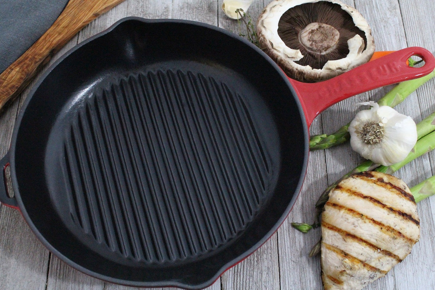  Chasseur Chasseur French Round Enameled Cast Iron Grill Pan, 10-Inch, Red - Default Title - Bonton