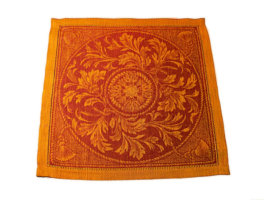  French Home Renaissance Linen Napkins Set of 6 - Warm Sienna and Saffron - Bonton