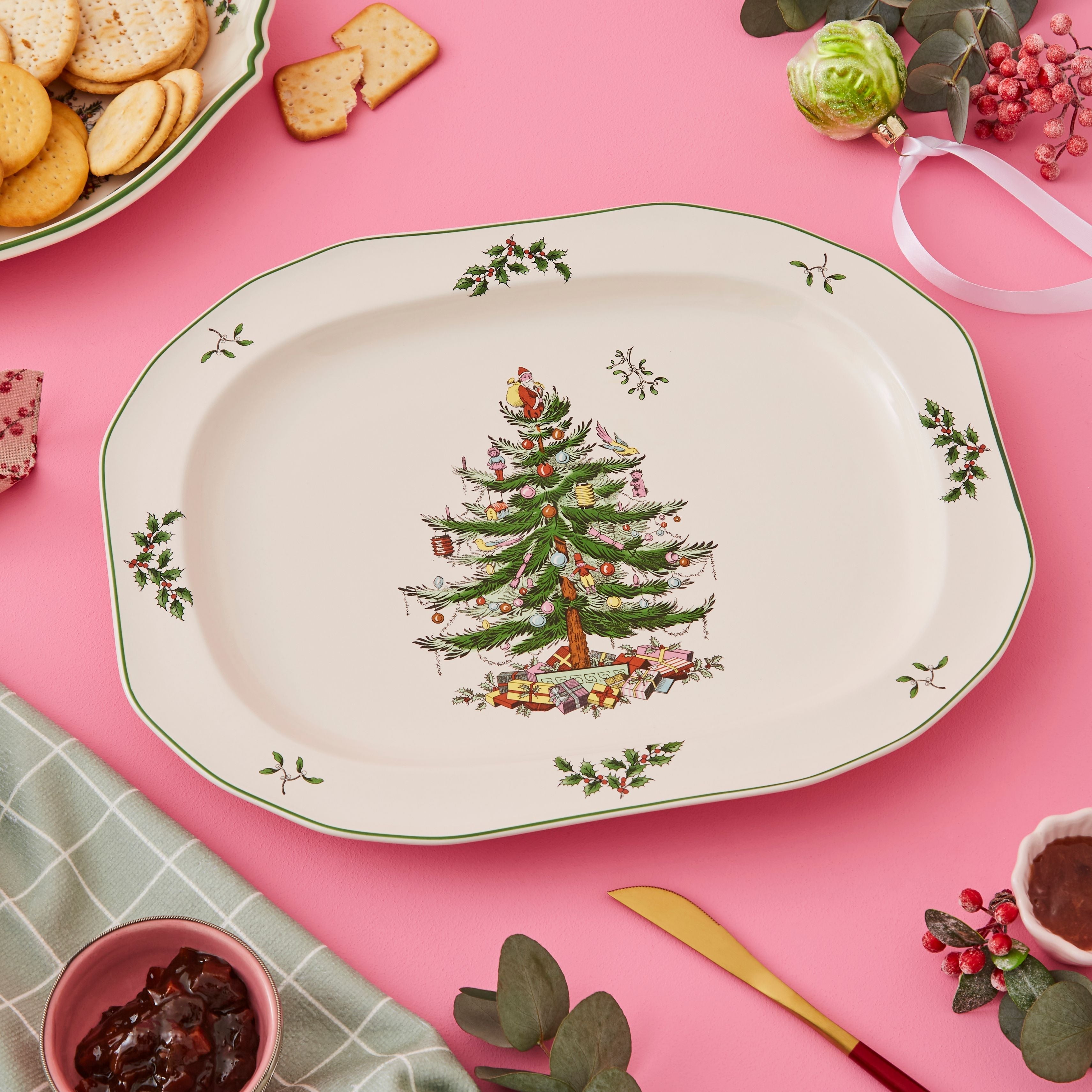  Spode Christmas Tree Sculpted Oval Platter - White - Bonton