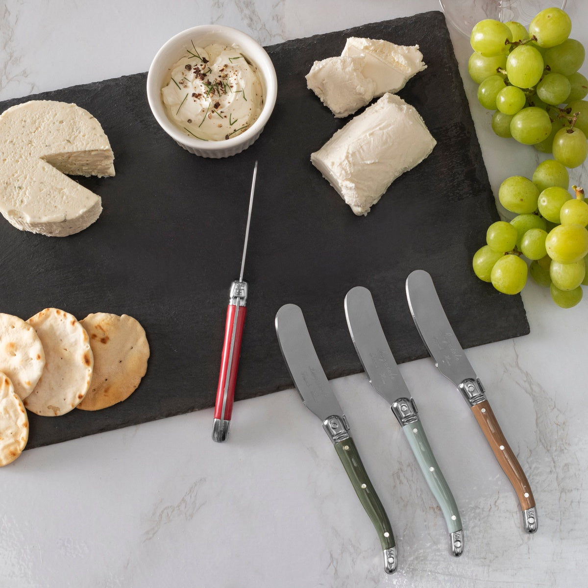  French Home French Home 8-Piece Laguiole Spreader Set - Holly Berry - Default Title - Bonton