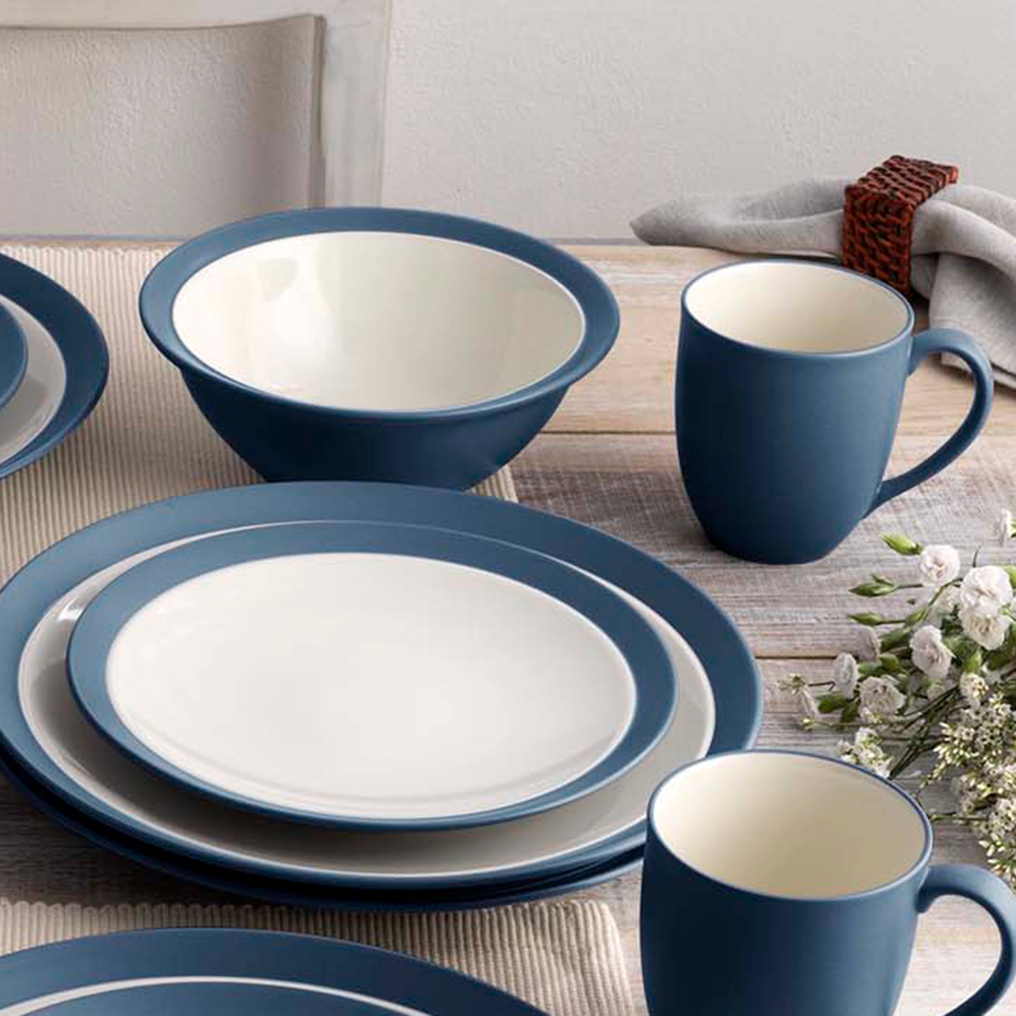  Noritake Colorwave 16-Piece Curve Dinnerware Set, Service for 4 - Blue - Bonton