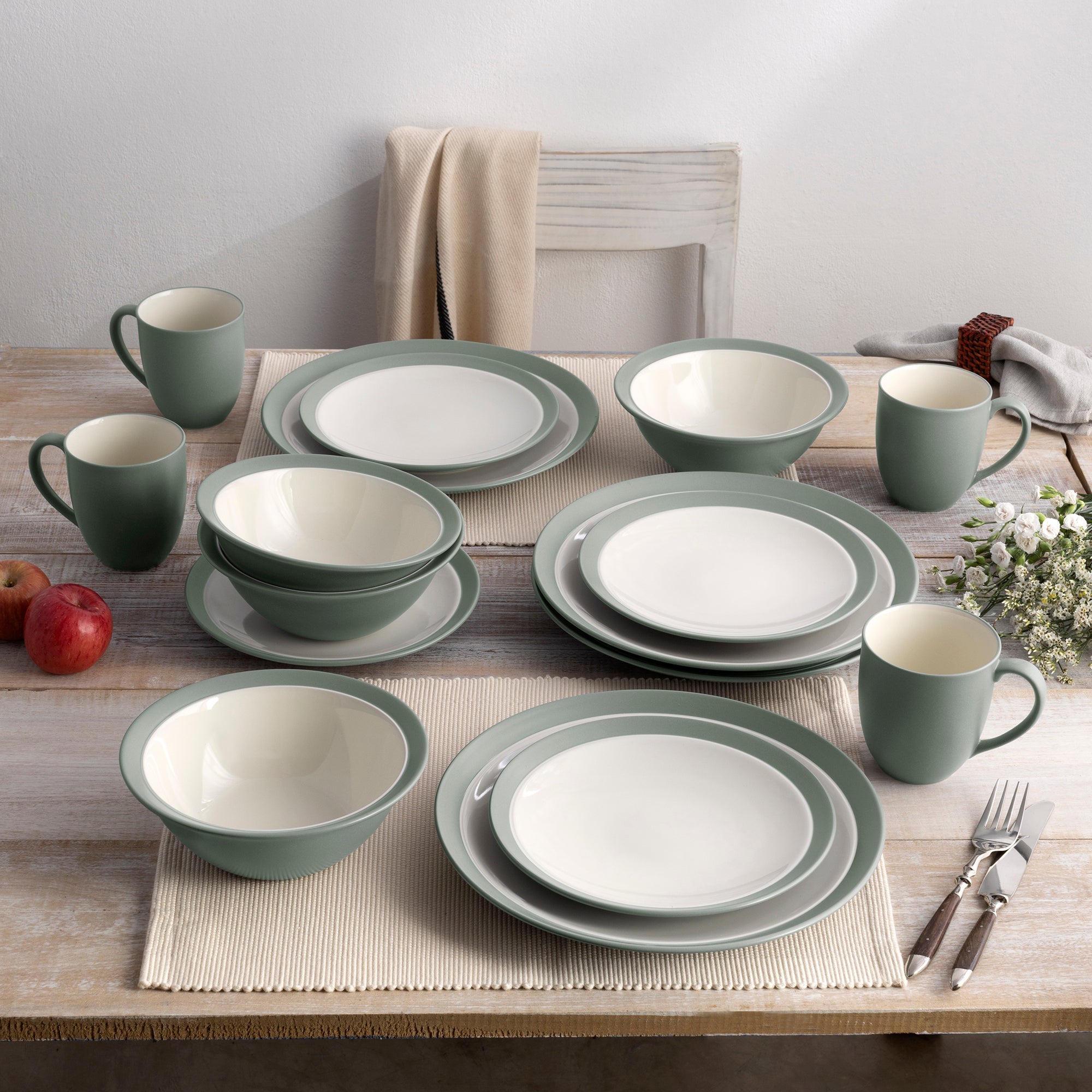  Noritake Colorwave 16-Piece Curve Dinnerware Set, Service for 4 - Green - Bonton