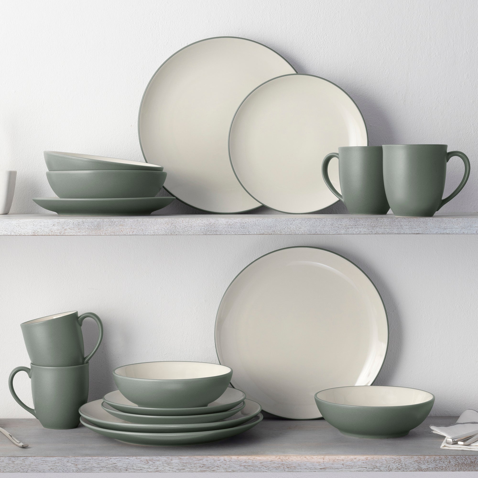  Noritake Colorwave 16-Piece Coupe Dinnerware Set, Service for 4 - Green - Bonton