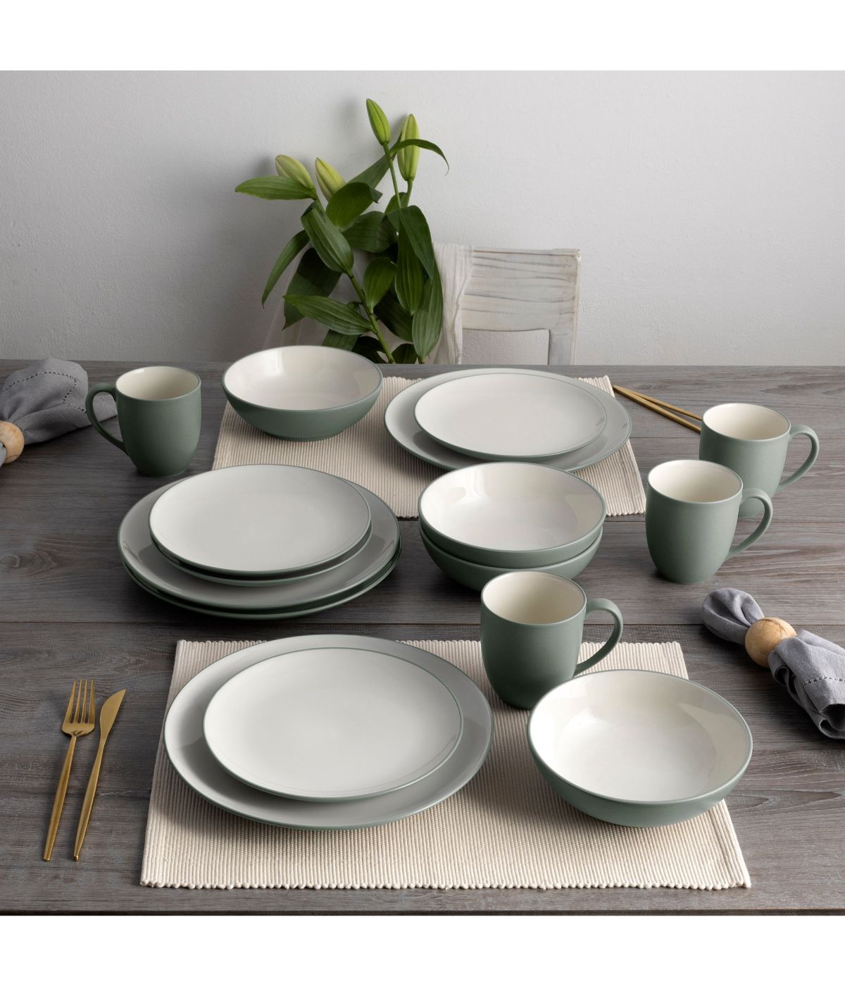  Noritake Colorwave 4 Piece Coupe Place Setting - Green - Bonton