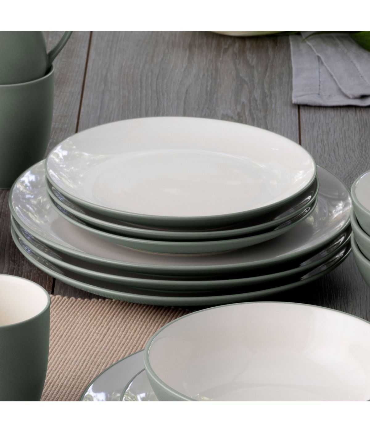  Noritake Colorwave Set of 4 Coupe Dinner Plates - Green - Bonton