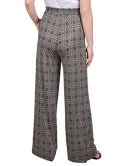 Petite Wide Leg Pull on Pant