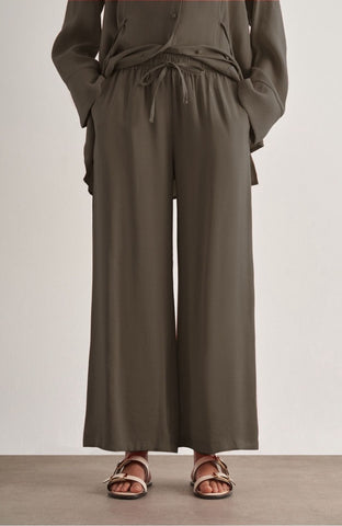 Mizalle Women's Relaxed Pants