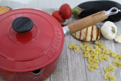 Red French Enameled Cast Iron Saucepan With Lid and Wooden Handle (CI_3483), 2.5-Quart