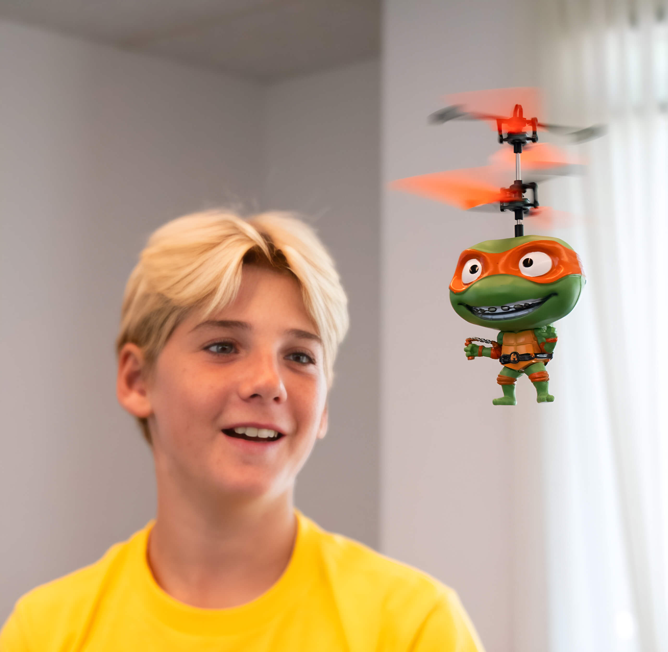  HobbyTron TMNT Mutant Mayhem Michelangelo Big Head UFO - Default Title - Bonton
