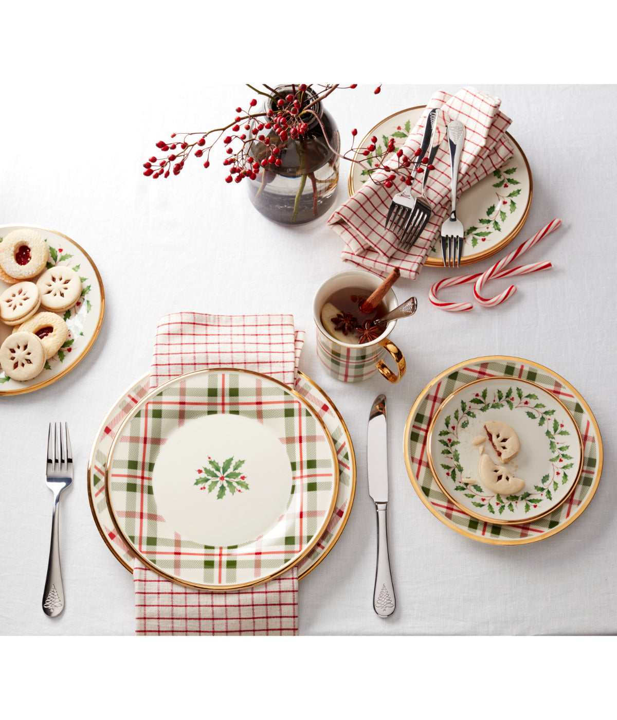  Lenox Holiday Plaid Accent Plates, Set/4 - Ivory - Bonton