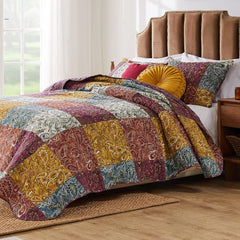 Paisley Slumber Oversized Reversible Quilt Set