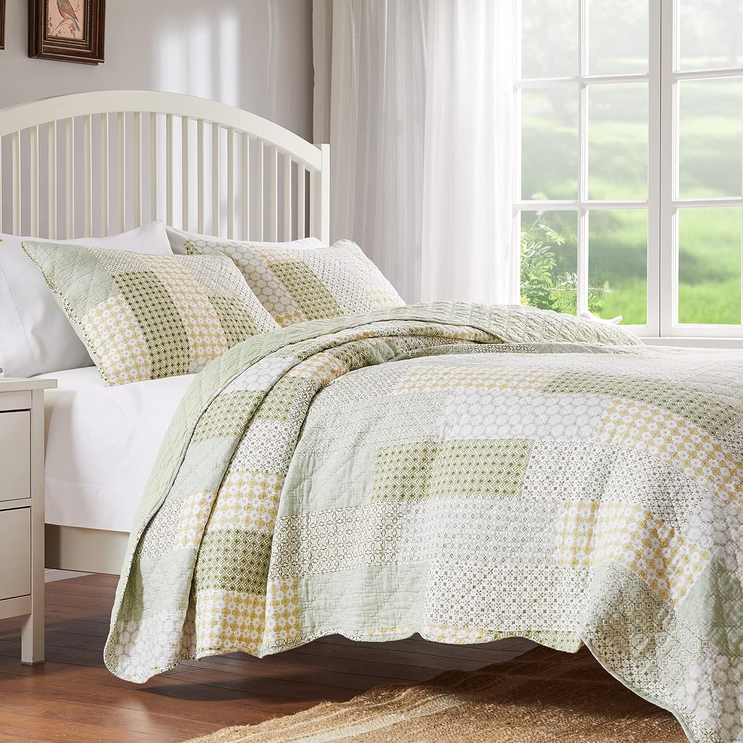  Greenland Home Fashions Juniper Patchwork Print Quilt Set - Sage - Bonton