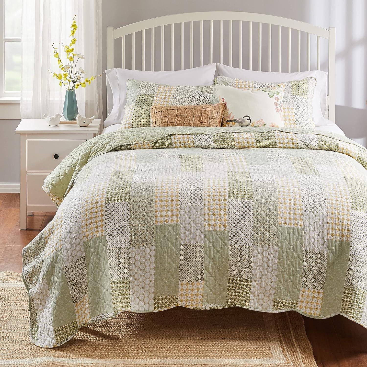  Greenland Home Fashions Juniper Patchwork Print Quilt Set - Sage - Bonton