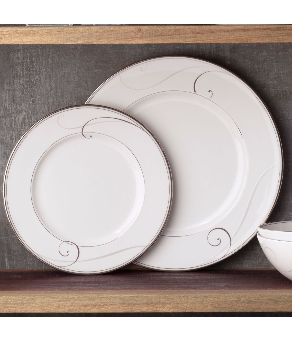  Noritake Platinum Wave 5 Piece Round Place Setting - White - Bonton