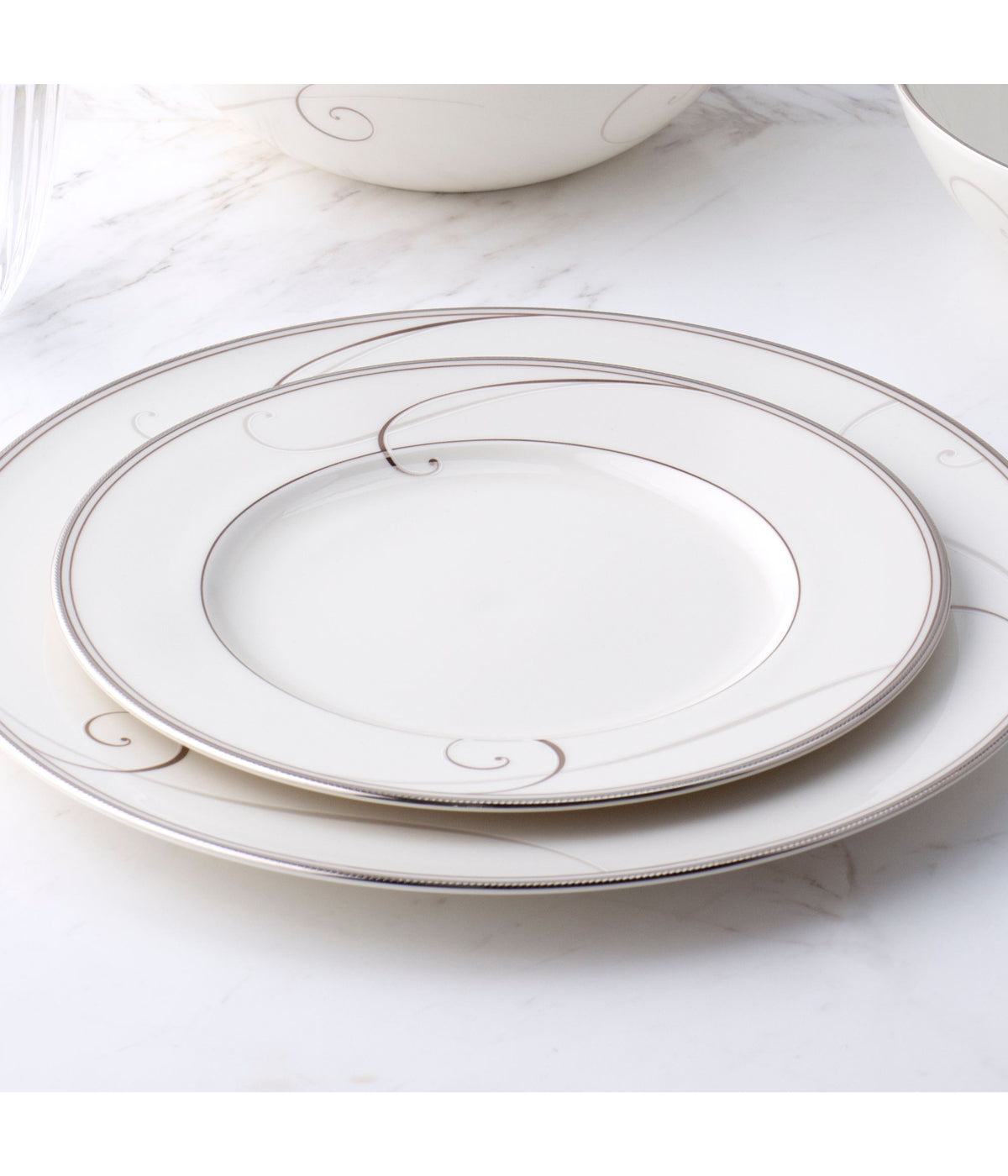  Noritake Platinum Wave 5 Piece Round Place Setting - White - Bonton