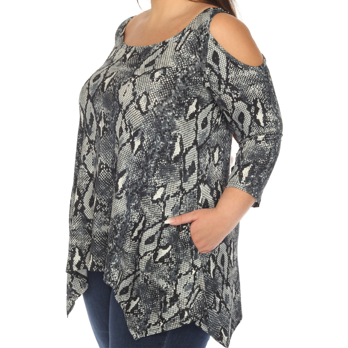  White Mark Plus Size Snake Print Cold Shoulder Tunic - 1X - Bonton