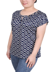 Plus Size Extended Sleeve Top With Grommets