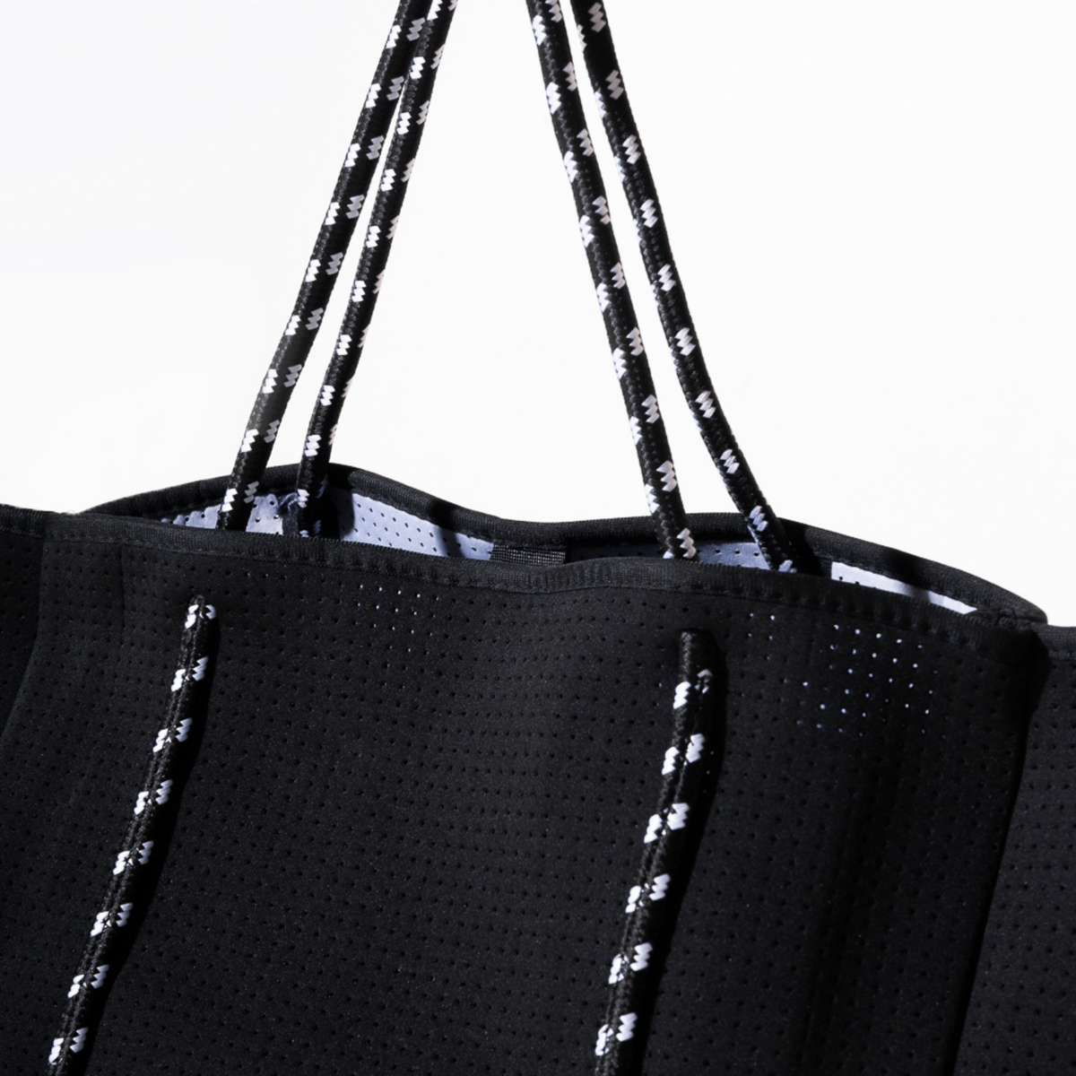  Pop Ups Brand Everyday Tote Basic Black - Default Title - Bonton