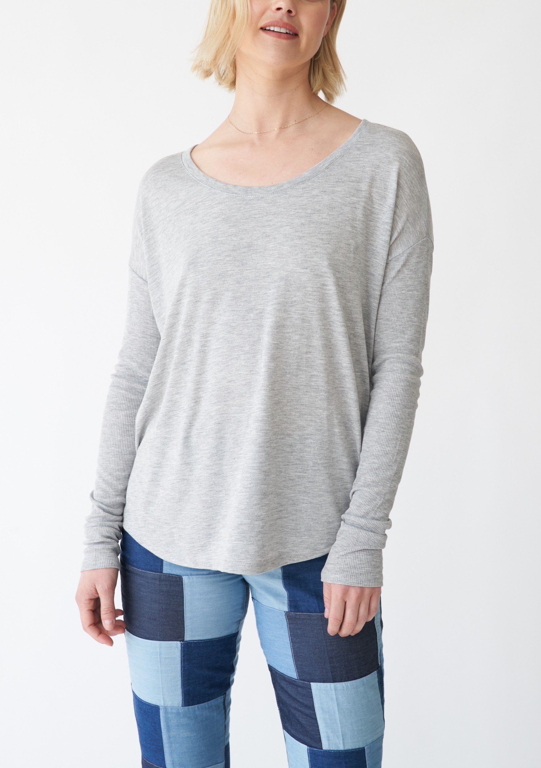  EB Earth Body Sela Ribbed Sleeve Relaxed-Fit Long Sleeve Shirt - Heather Gray - Bonton