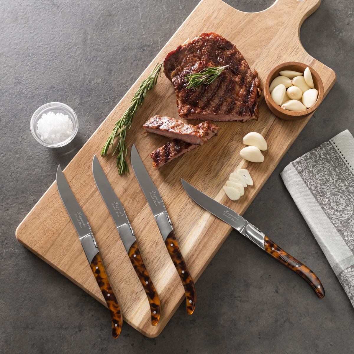  French Home French Home Tortoise Shell 4-Piece Laguiole Connoisseur Steak Knife Set - Default Title - Bonton