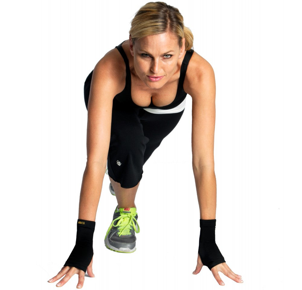  InstantFigure InstantFigure Unisex High Compression Short Wrist Guards AS60551 - Black - Bonton