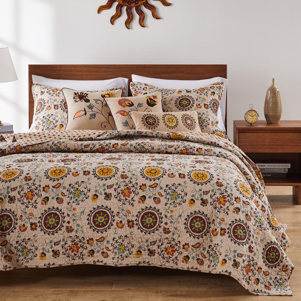  Greenland Home Fashions Andorra Quilt Set - Multi - Bonton